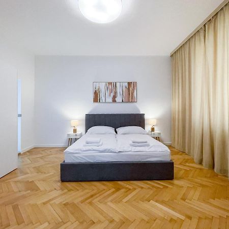 Elysian Apartment Bratislava Eksteriør bilde